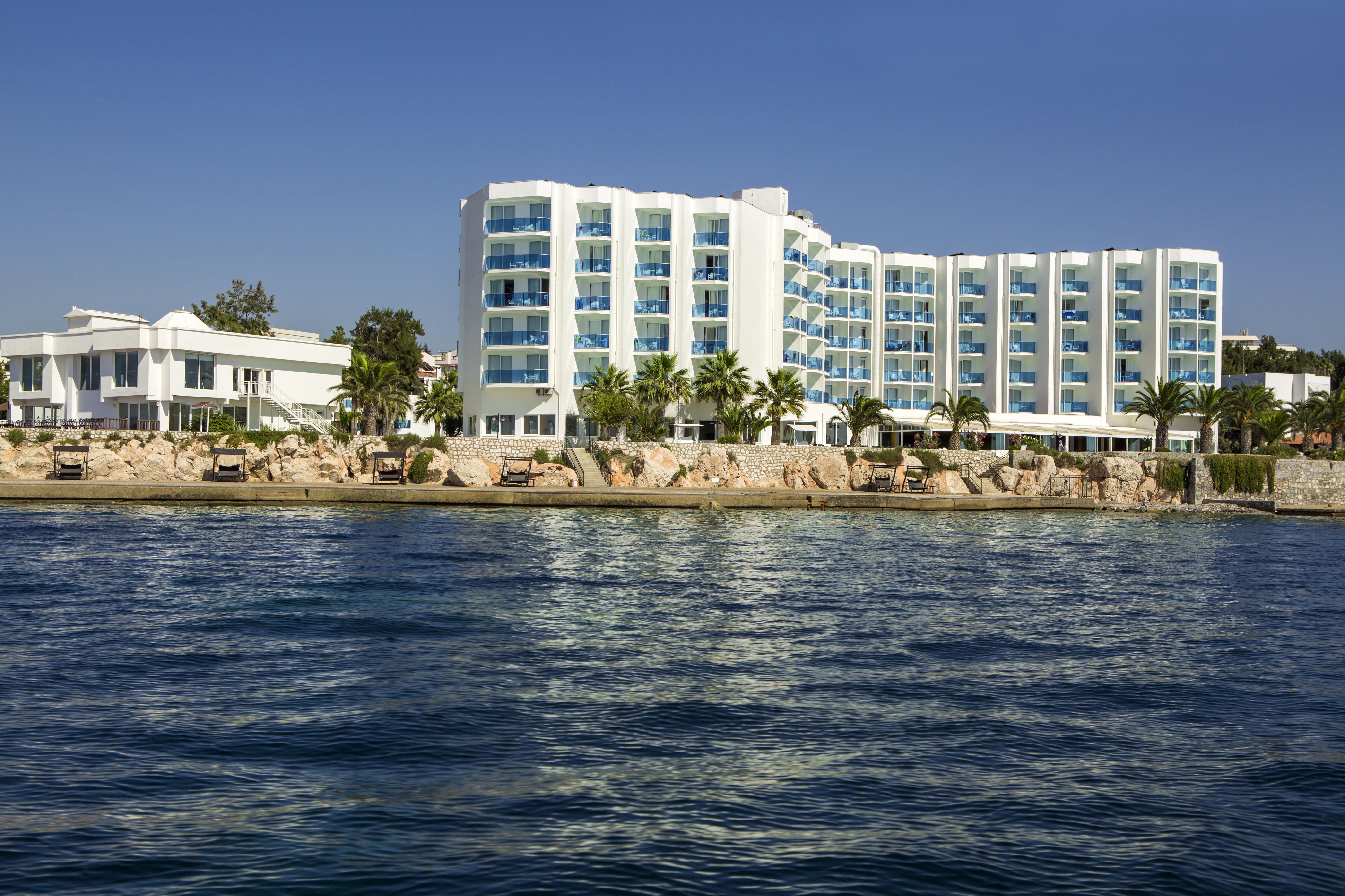 Le Bleu Hotel & Resort Kusadası Exterior foto