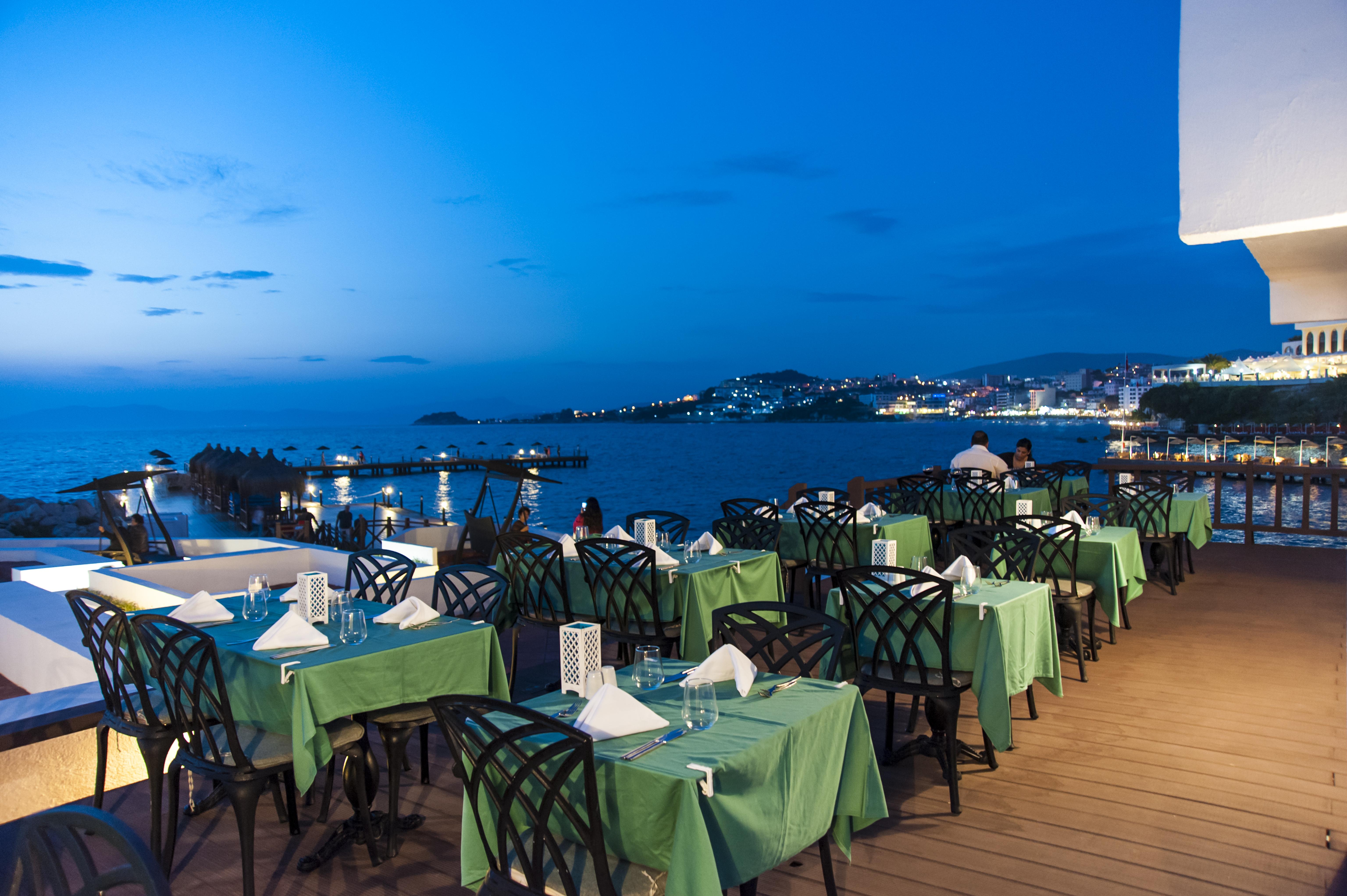 Le Bleu Hotel & Resort Kusadası Exterior foto