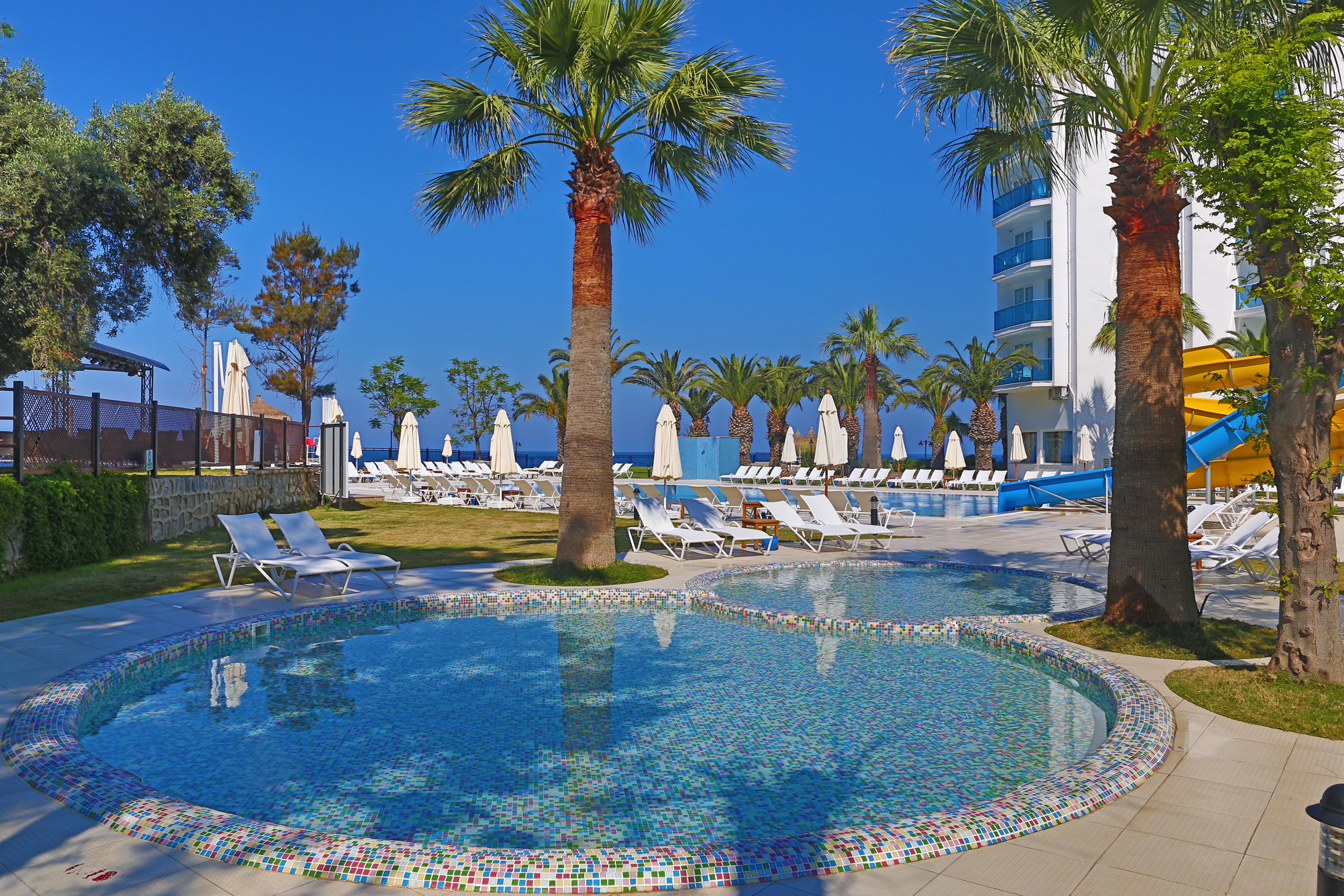 Le Bleu Hotel & Resort Kusadası Exterior foto