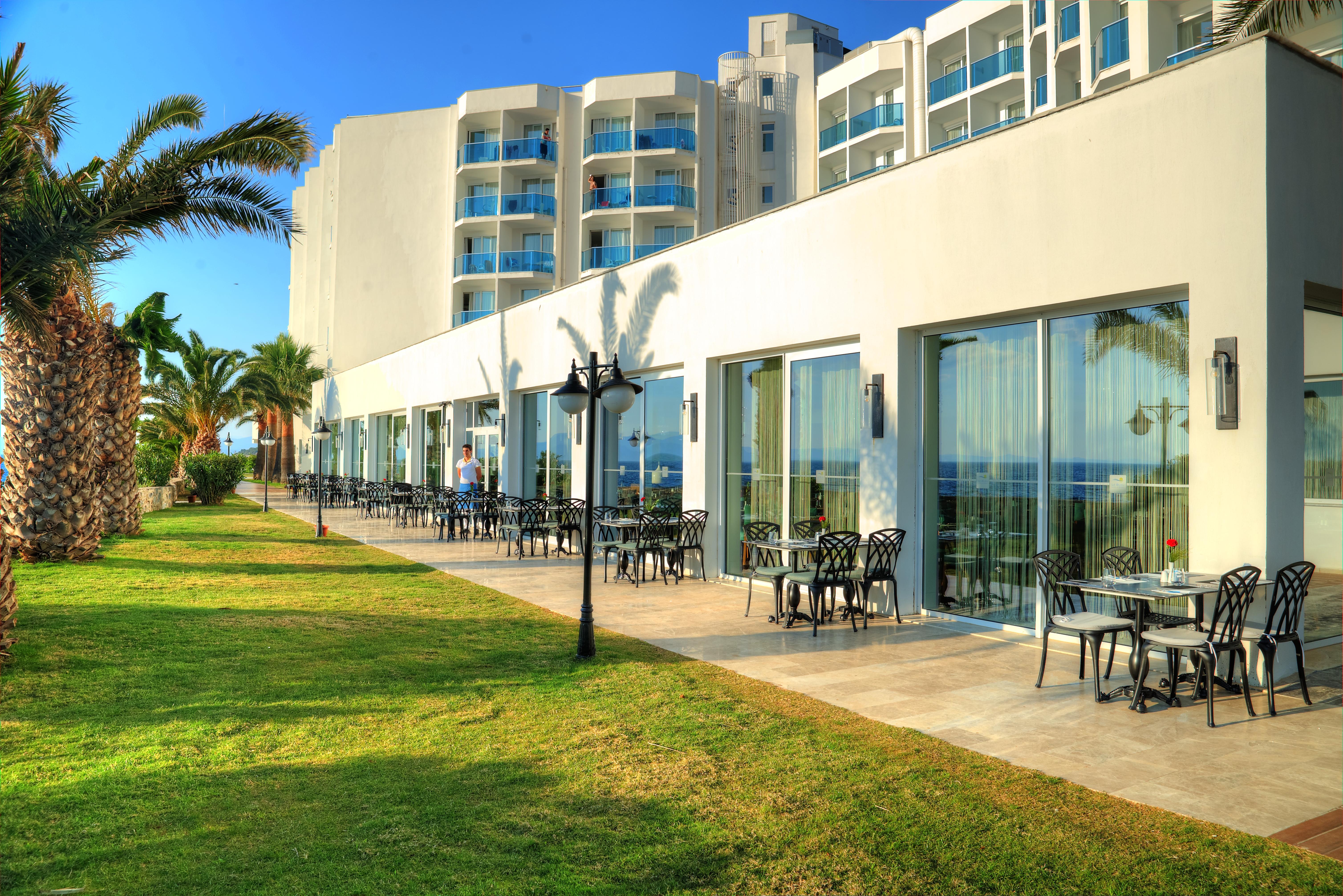 Le Bleu Hotel & Resort Kusadası Exterior foto