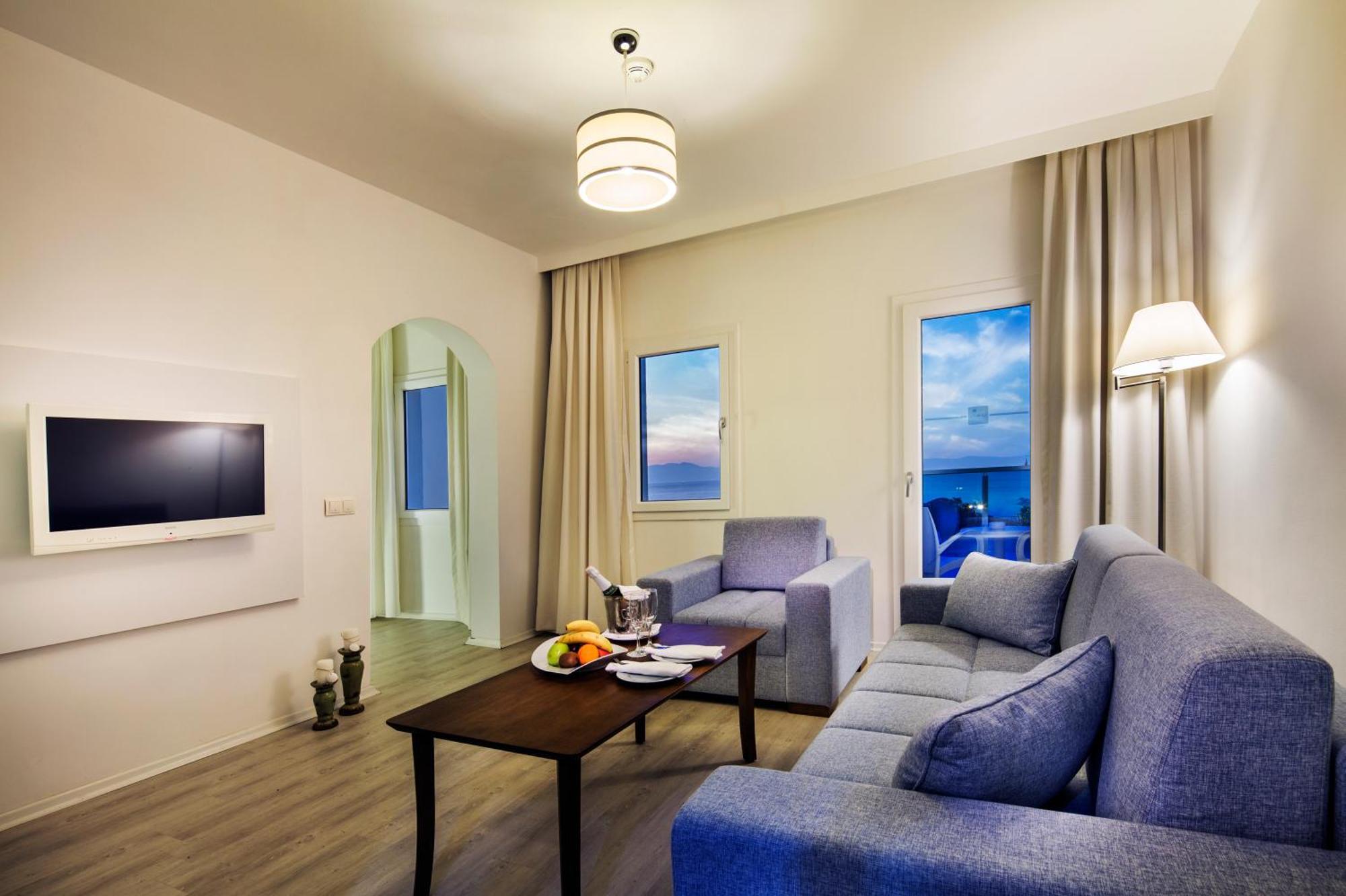 Le Bleu Hotel & Resort Kusadası Cameră foto